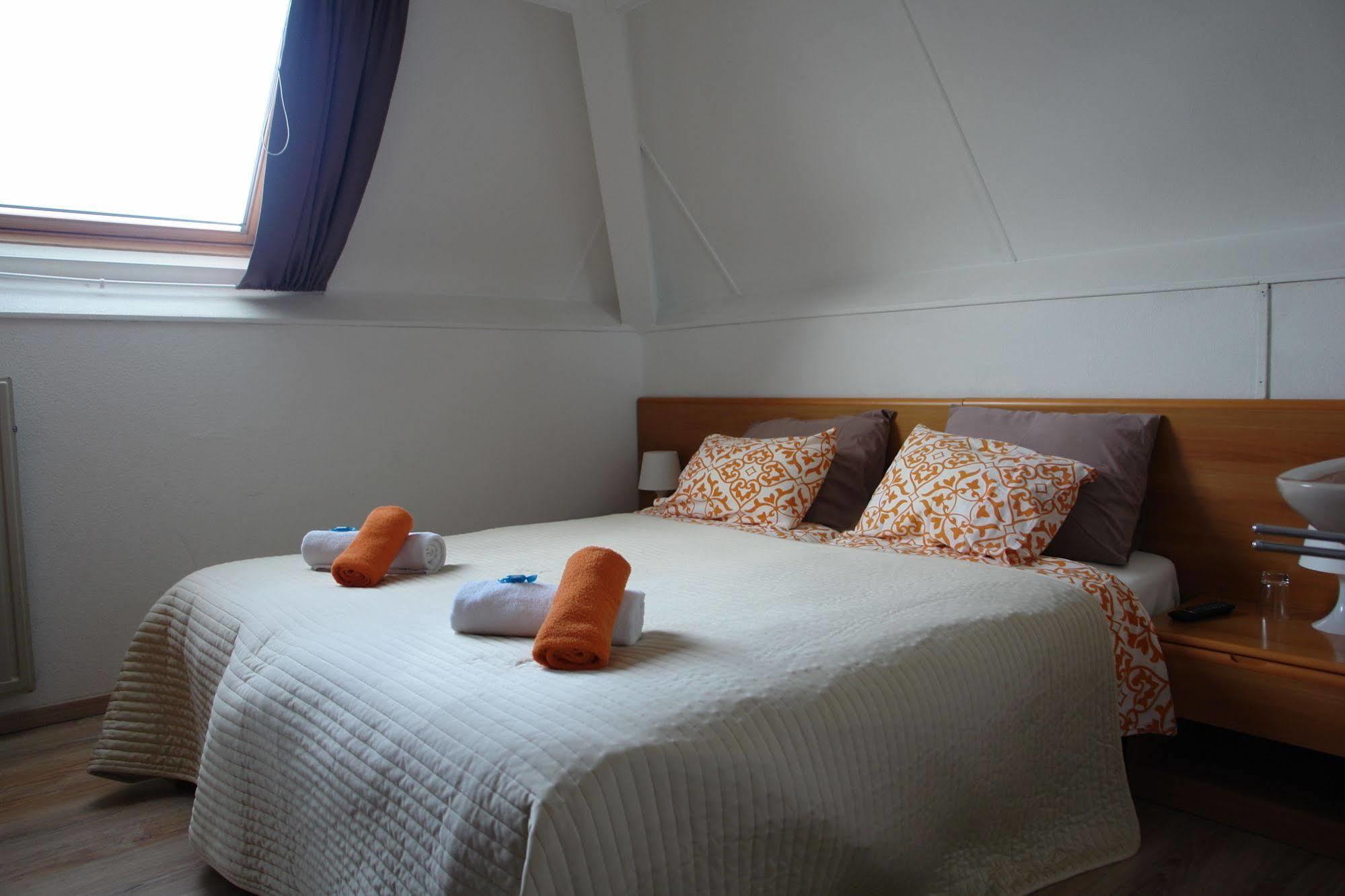 Apart Hotel Het Veerse Meer Kortgene Luaran gambar