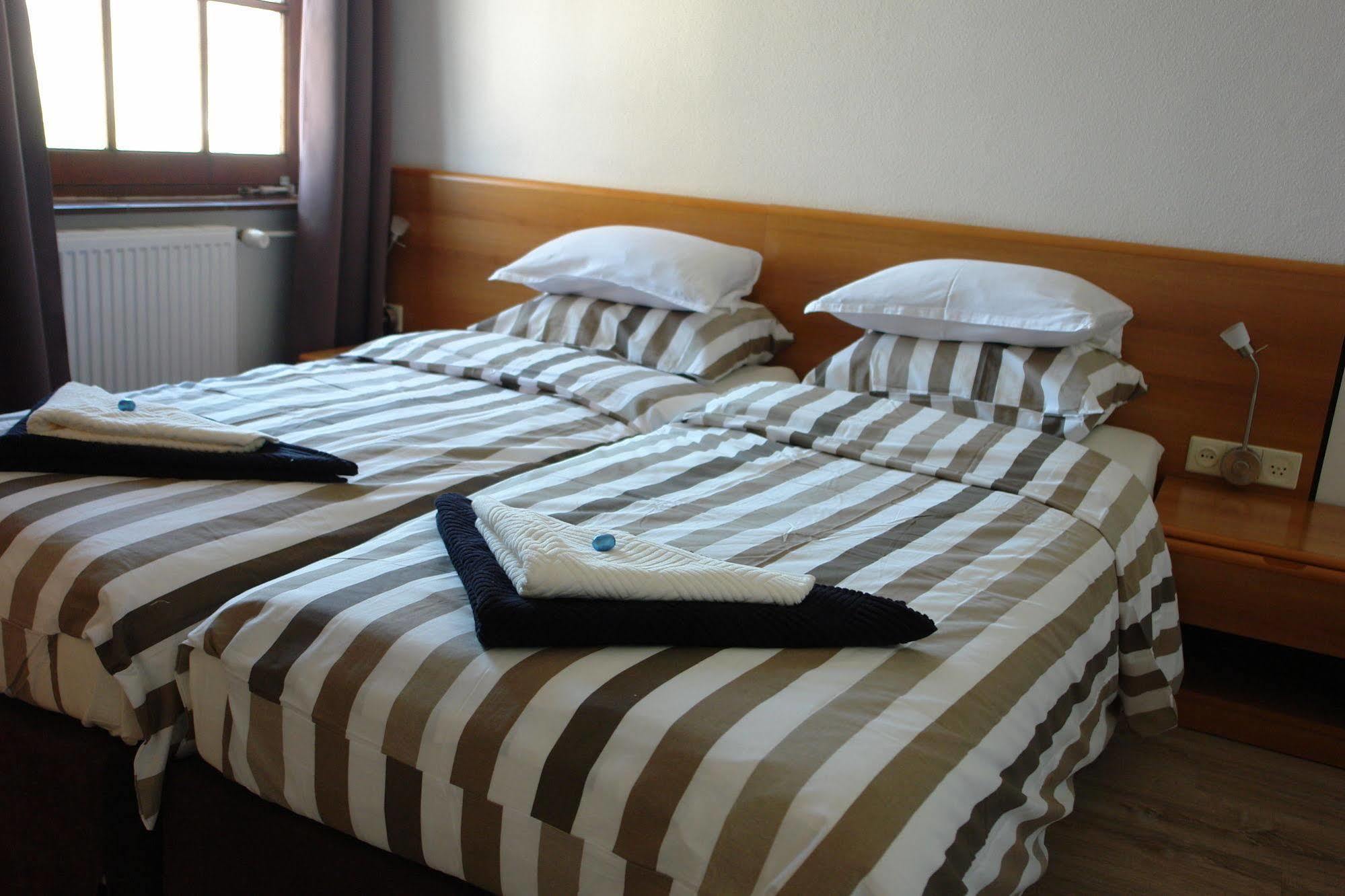 Apart Hotel Het Veerse Meer Kortgene Luaran gambar