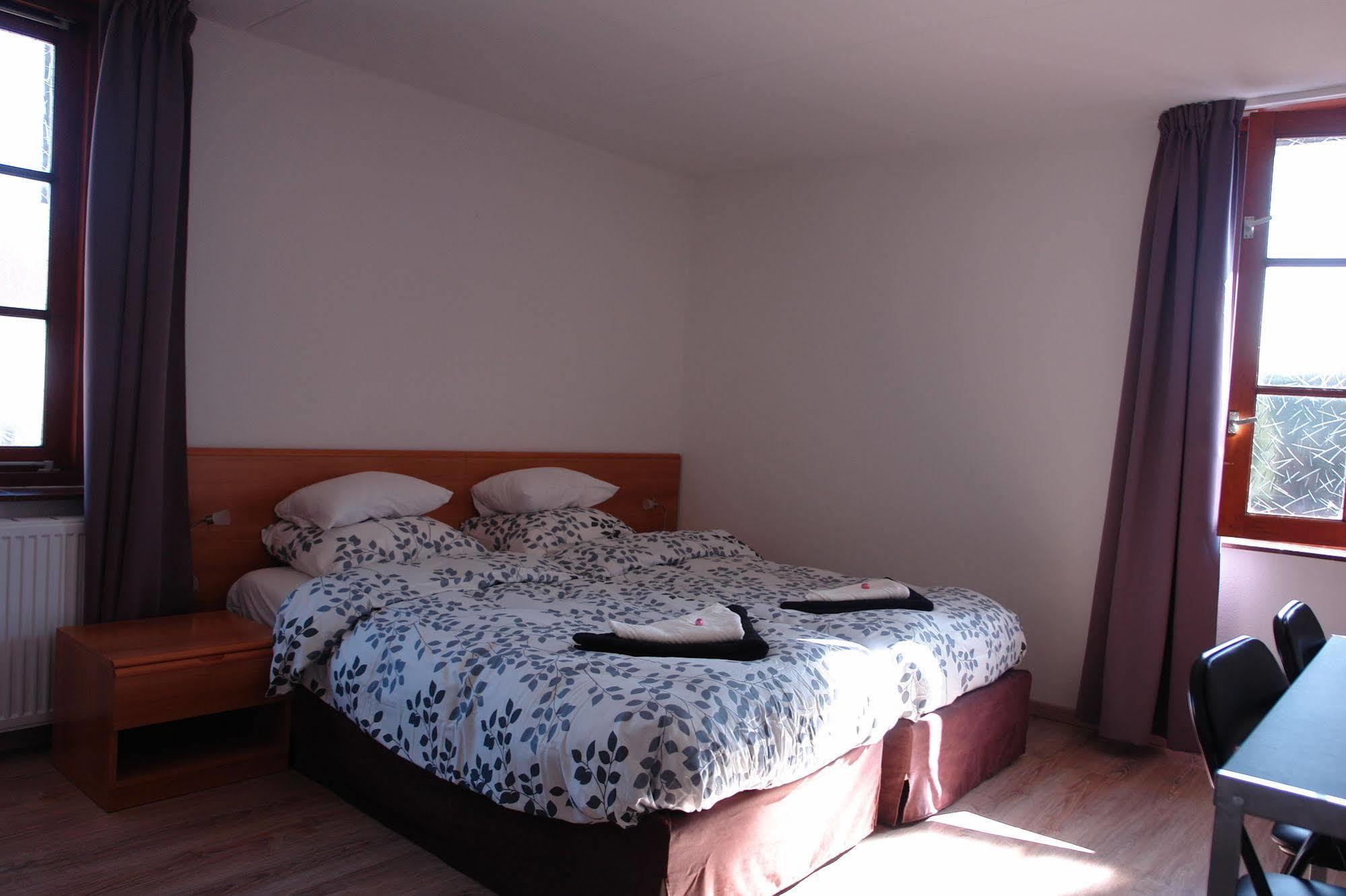 Apart Hotel Het Veerse Meer Kortgene Luaran gambar