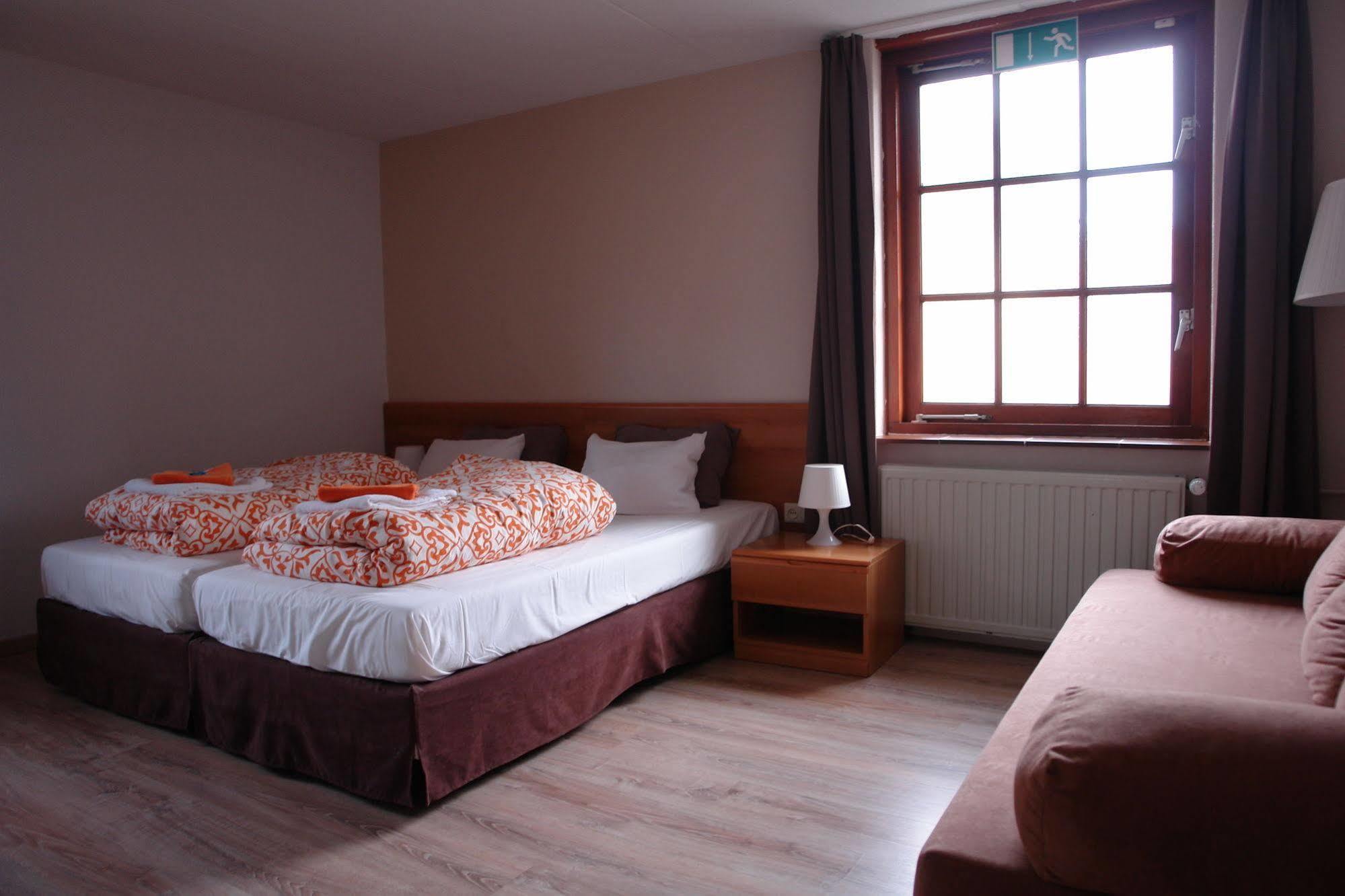 Apart Hotel Het Veerse Meer Kortgene Luaran gambar